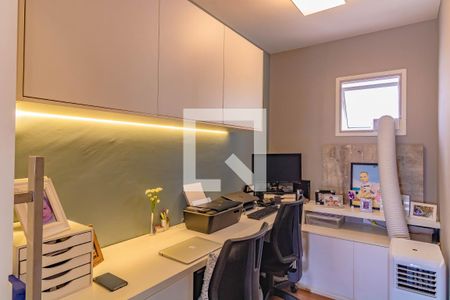 Escritório de apartamento à venda com 3 quartos, 132m² em Chácara Inglesa, São Paulo