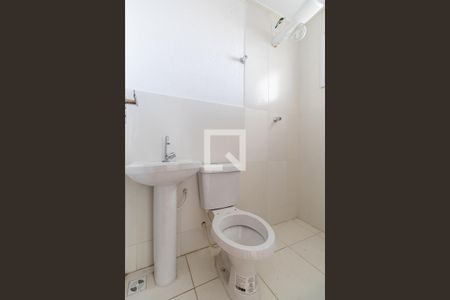 Banheiro de kitnet/studio para alugar com 1 quarto, 33m² em Vila Sao Geraldo, São Paulo