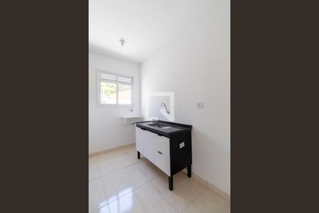 Cozinha e Área de Serviço de kitnet/studio para alugar com 1 quarto, 33m² em Vila Sao Geraldo, São Paulo