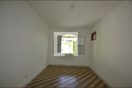 Quarto de casa para alugar com 1 quarto, 210m² em Campo Grande, Rio de Janeiro