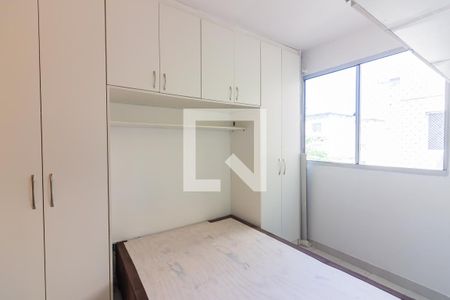 Quarto 2 de apartamento para alugar com 2 quartos, 40m² em Jardim Boa Vista (zona Oeste), Osasco