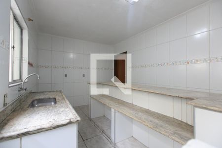Cozinha de casa à venda com 3 quartos, 380m² em Vila Carmosina, São Paulo