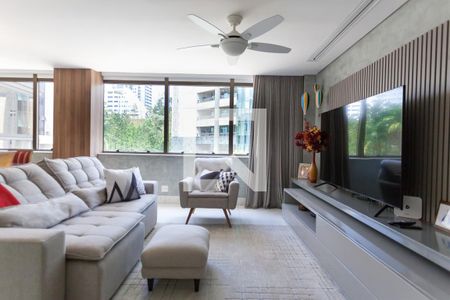 Sala de apartamento à venda com 4 quartos, 200m² em Belvedere, Belo Horizonte