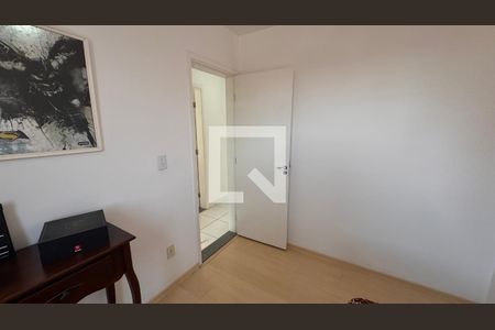 Quarto 2 de apartamento à venda com 2 quartos, 45m² em Loteamento Parque São Martinho, Campinas