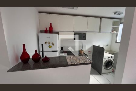 Cozinha de apartamento à venda com 2 quartos, 45m² em Loteamento Parque São Martinho, Campinas