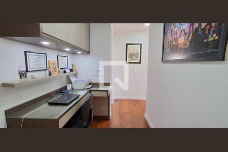 Escritório de apartamento à venda com 4 quartos, 140m² em Santa Maria, São Caetano do Sul