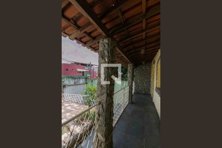 Varanda de casa à venda com 3 quartos, 300m² em Universitário, Belo Horizonte