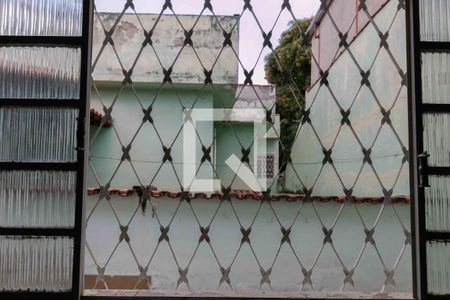Vista de casa à venda com 3 quartos, 300m² em Universitário, Belo Horizonte