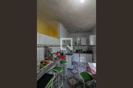 Cozinha de casa à venda com 3 quartos, 300m² em Universitário, Belo Horizonte