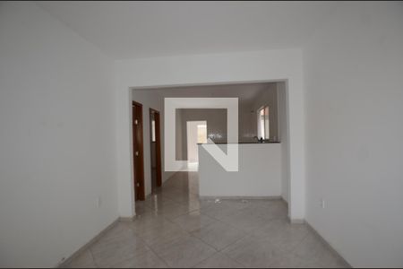 Sala de casa para alugar com 2 quartos, 135m² em Campo Grande, Rio de Janeiro