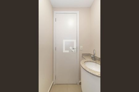 Lavabo de apartamento para alugar com 3 quartos, 136m² em Vila Dom Pedro I, São Paulo