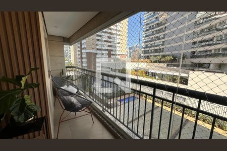 Apartamento para alugar com 3 quartos, 95m² em Vila Gertrudes, São Paulo