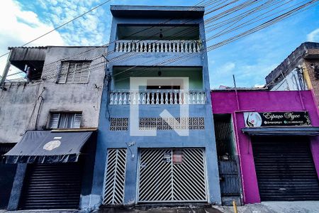 Fachada de casa à venda com 3 quartos, 268m² em Jardim Climax, São Paulo