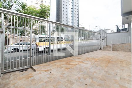 Garagem de casa à venda com 3 quartos, 160m² em Vila Paulista, São Paulo