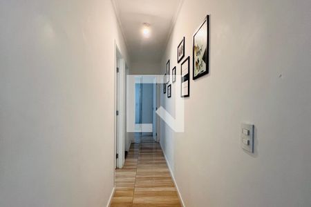 Corredor dos Dormitórios de apartamento à venda com 2 quartos, 60m² em Jardim Rossi, Guarulhos