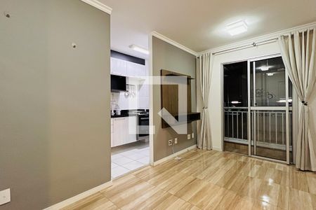 Sala de apartamento à venda com 2 quartos, 60m² em Jardim Rossi, Guarulhos