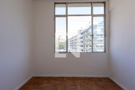 Quarto de apartamento à venda com 1 quarto, 45m² em Praça da Bandeira, Rio de Janeiro