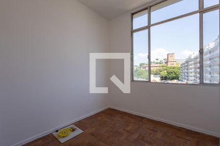 Quarto de apartamento à venda com 1 quarto, 45m² em Praça da Bandeira, Rio de Janeiro