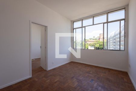Sala de apartamento à venda com 1 quarto, 45m² em Praça da Bandeira, Rio de Janeiro
