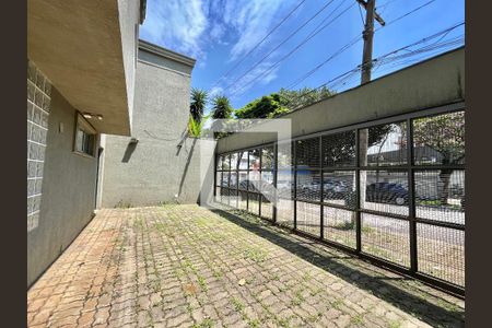 Garagem de casa para alugar com 4 quartos, 280m² em Indianópolis, São Paulo