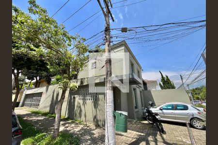 Fachada de casa para alugar com 4 quartos, 280m² em Indianópolis, São Paulo