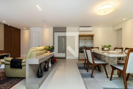 Apartamento à venda com 3 quartos, 157m² em Vila Nova Conceição, São Paulo