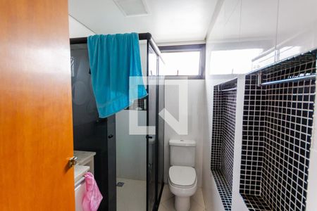 Banheiro da Suíte 1 de apartamento à venda com 3 quartos, 146m² em Jardim, Santo André