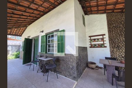 Casa à venda com 3 quartos, 180m² em Serra Grande, Niterói