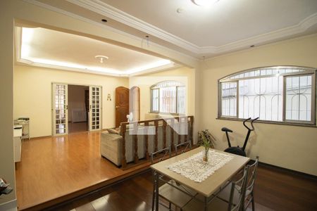 Sala 1 de casa à venda com 3 quartos, 400m² em Vila Maria Alta, São Paulo