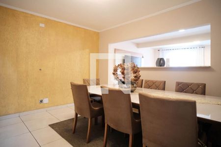 Sala de casa à venda com 2 quartos, 190m² em Jardim Brasilia (zona Leste), São Paulo