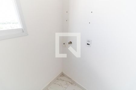 Área de Serviço de apartamento para alugar com 2 quartos, 40m² em Jardim Santa Emilia, São Paulo