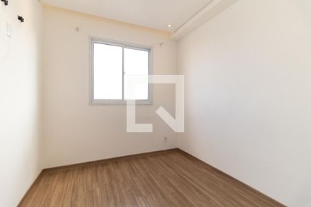 Quarto 1 de apartamento para alugar com 2 quartos, 40m² em Jardim Santa Emilia, São Paulo