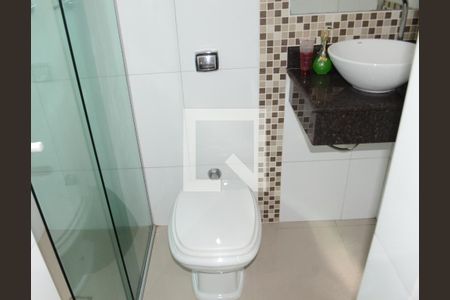 Banheiro da Suíte de casa à venda com 3 quartos, 360m² em Nova Vista, Belo Horizonte