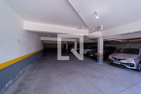 Garagem de apartamento para alugar com 2 quartos, 42m² em Vila Euthalia, São Paulo