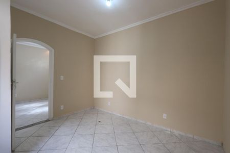Quarto de casa para alugar com 1 quarto, 70m² em Vila Tolstoi, São Paulo