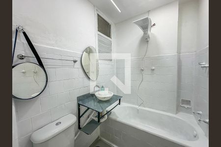 Banheiro de kitnet/studio à venda com 1 quarto, 26m² em Centro, Rio de Janeiro