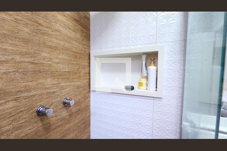 Banheiro da Suíte de casa de condomínio à venda com 2 quartos, 102m² em Recanto Quarto Centenario, Jundiaí