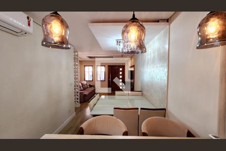 Sala de casa de condomínio à venda com 2 quartos, 102m² em Recanto Quarto Centenario, Jundiaí