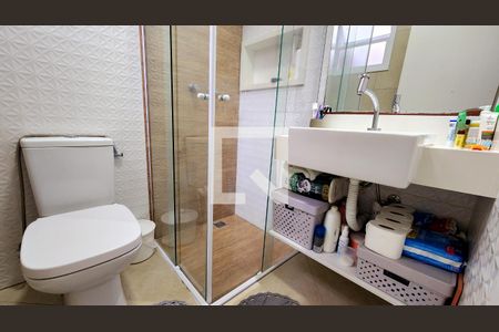 Banheiro da Suíte de casa de condomínio à venda com 2 quartos, 102m² em Recanto Quarto Centenario, Jundiaí