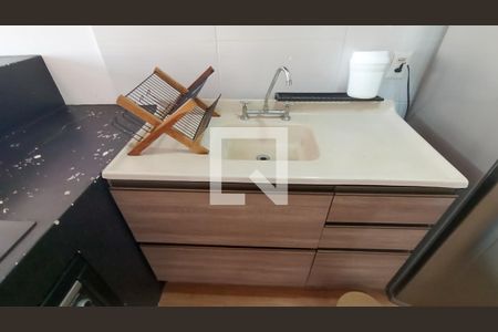 Cozinha  de apartamento para alugar com 1 quarto, 44m² em Azenha, Porto Alegre