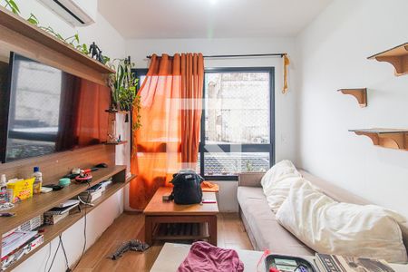 Sala de apartamento para alugar com 1 quarto, 44m² em Azenha, Porto Alegre