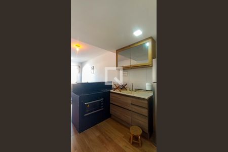 Cozinha  de apartamento para alugar com 1 quarto, 44m² em Azenha, Porto Alegre
