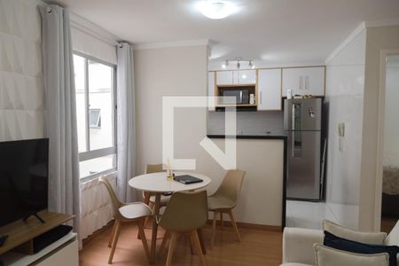 Sala de apartamento para alugar com 2 quartos, 48m² em Jardim Ansalca, Guarulhos