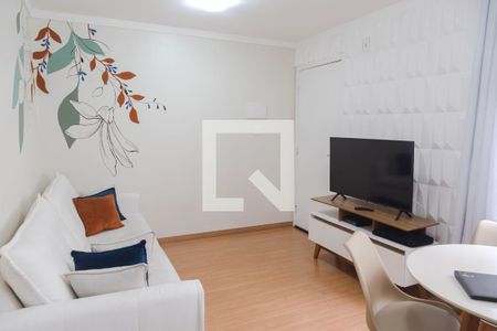 Sala de apartamento para alugar com 2 quartos, 48m² em Jardim Ansalca, Guarulhos