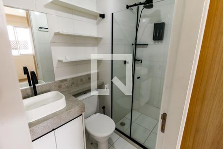 Banheiro da Suíte de apartamento para alugar com 1 quarto, 24m² em Vila Nova das Belezas, São Paulo
