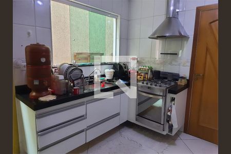 Casa à venda com 3 quartos, 175m² em Vila Mazzei, São Paulo