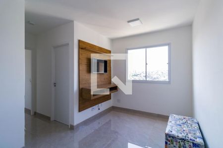 Sala de apartamento para alugar com 2 quartos, 41m² em Parque Arariba, São Paulo