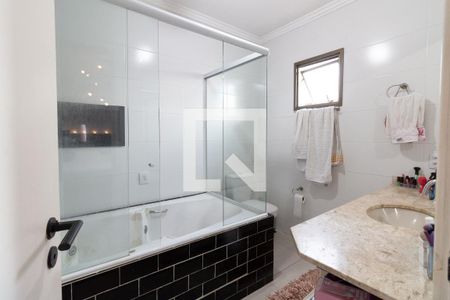 Banheiro de casa de condomínio à venda com 3 quartos, 220m² em Vila São Silvestre, São Paulo