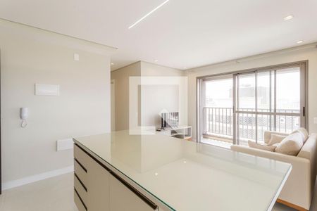 Sala de apartamento para alugar com 2 quartos, 65m² em Moema, São Paulo