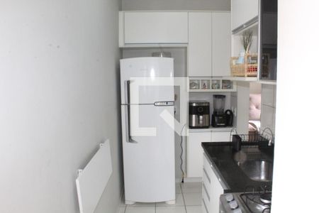 Cozinha de apartamento para alugar com 2 quartos, 50m² em Bairro Jardim Nossa Senhora das Graças, Cotia
